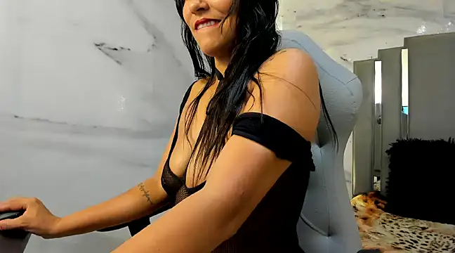 Lorena watson online show from 02.18.25