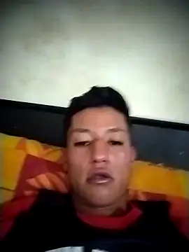 Snapshot of MartzJJ chatting on 11.03.25 MartzJJ online show from 11.03.25