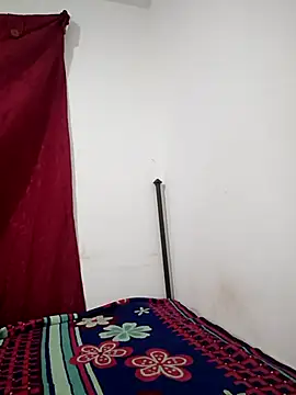 Brendabluee online show from 10.13.25