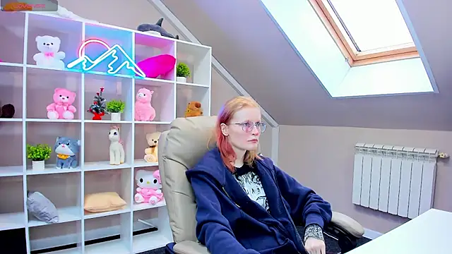 ElizabethHarpper online show from 01.03.25