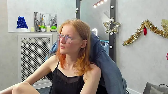 ElizabethHarpper online show from 01.19.25