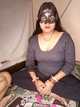 Hot muskaan online show from 12.16.25