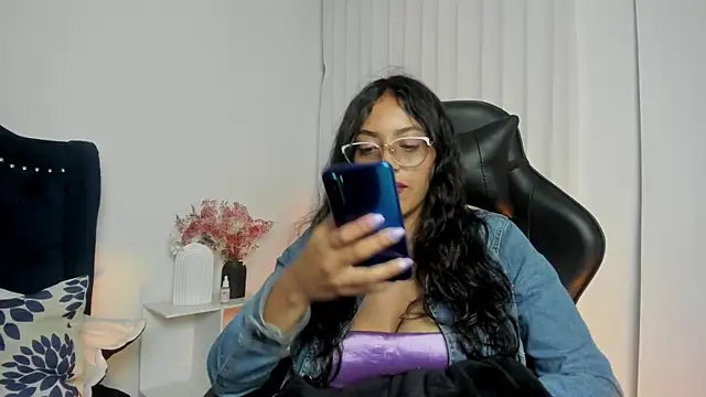 Xewa  online show from 03.07.25