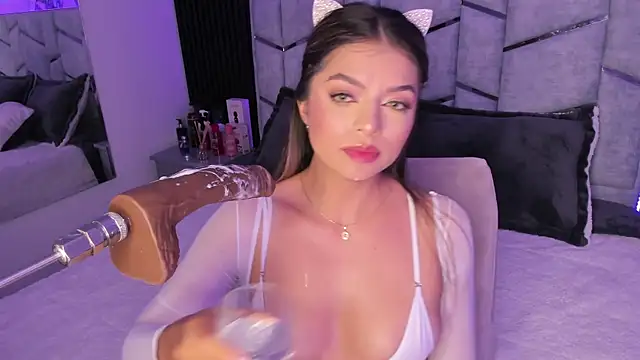 daniiphoeniixx online show from 03.06.25