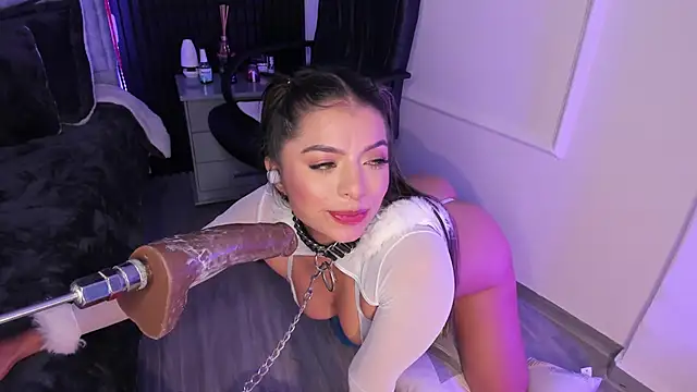 daniiphoeniixx online show from 03.15.25