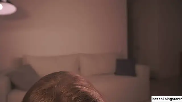 Snapshot of alittlestarrr chatting on 01.10.25 alittlestarrr online show from 01.10.25