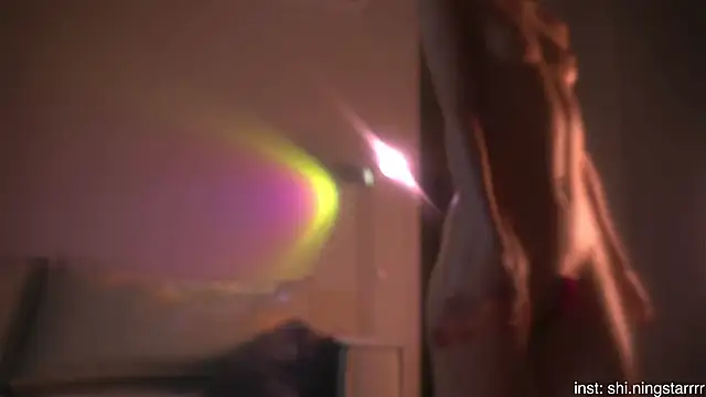 Snapshot of alittlestarrr chatting on 03.19.25 alittlestarrr online show from 03.19.25