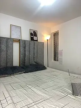 womantall99 online show from 12.31.24