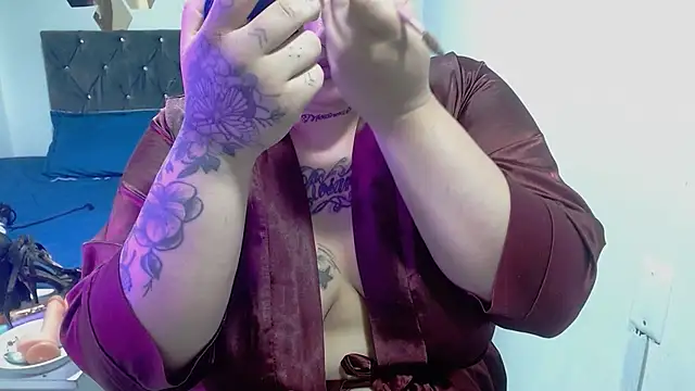 Snapshot of brittanysexhot chatting on 09.18.25 brittanysexhot online show from 09.18.25