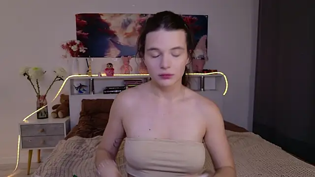 Snapshot of Nellie_Medina chatting on 07.25.26 Nellie Medina online show from 07.25.26