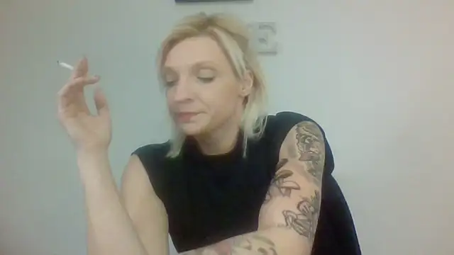 MegaVanyBunny online show from 12.29.24