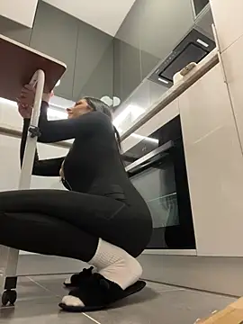 Snapshot of claraxjoyy chatting on 01.11.25 claraxjoyy online show from 01.11.25