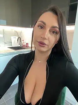 Snapshot of claraxjoyy chatting on 01.11.25 claraxjoyy online show from 01.11.25