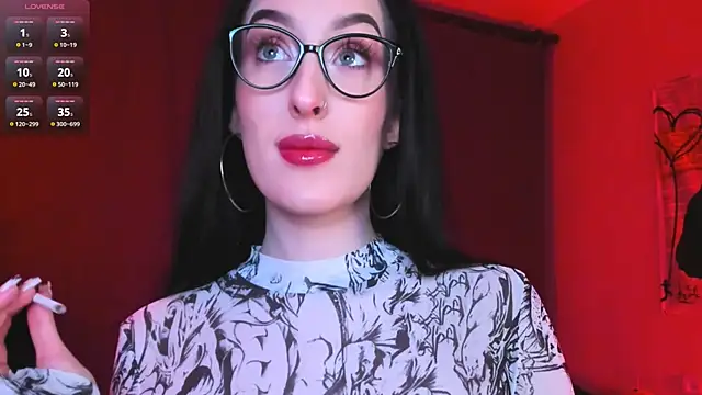 Miss Alice   online show from 02.28.25