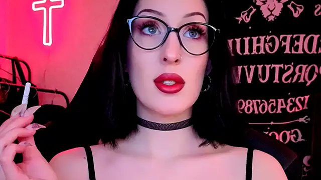 Miss Alice   online show from 05.02.26