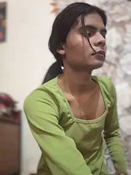 Snapshot of Enna_Zarza_ chatting on 06.19.26 Enna Zarza online show from 06.19.26