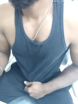 Snapshot of hot_boy_dic chatting on 11.27.25 hot boy dic online show from 11.27.25