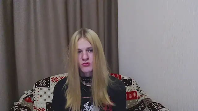 blaire  18 online show from 12.31.24