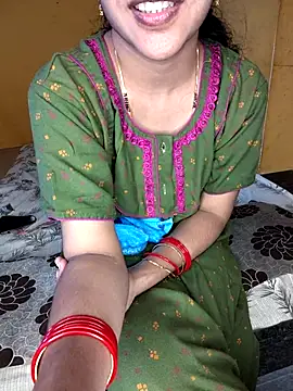 lovelygirl4567 online show from 10.03.25