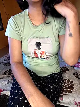 lovelygirl4567 online show from 10.20.25