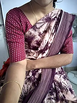 lovelygirl4567 online show from 10.30.25