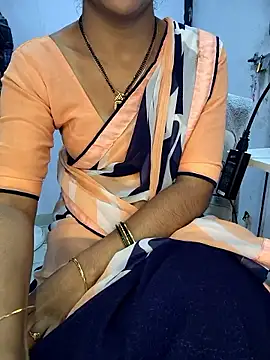 lovelygirl4567 online show from 01.06.26