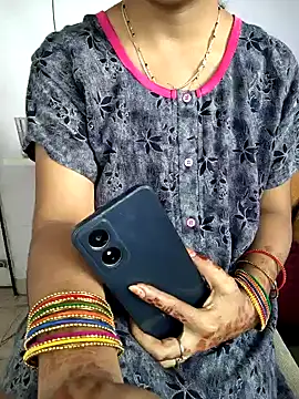 lovelygirl4567 online show from 01.16.26