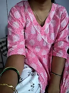 lovelygirl4567 online show from 02.02.26