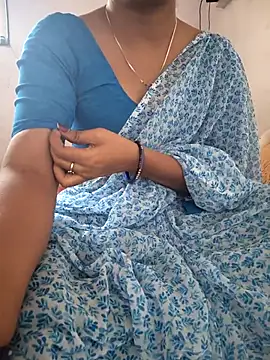 lovelygirl4567 online show from 04.15.26