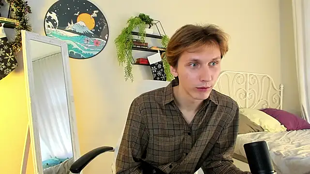 Snapshot of Adrian_Di chatting on 01.09.25 Adrian Di online show from 01.09.25