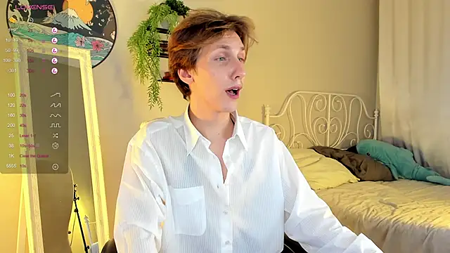 Snapshot of Adrian_Di chatting on 01.15.25 Adrian Di online show from 01.15.25