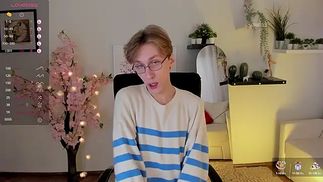 Snapshot of Adrian_Di chatting on 02.09.25 Adrian Di online show from 02.09.25