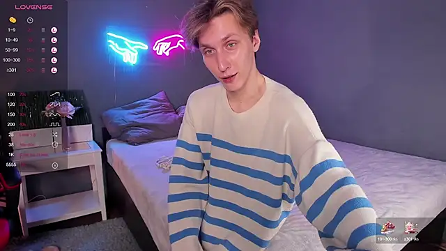 Snapshot of Adrian_Di chatting on 02.24.25 Adrian Di online show from 02.24.25