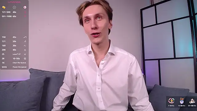 Snapshot of Adrian_Di chatting on 03.09.25 Adrian Di online show from 03.09.25