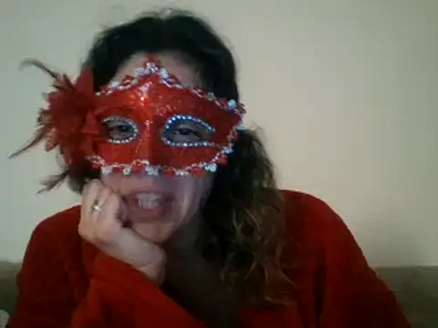 Snapshot of couple-tuga chatting on 02.01.25 couple-tuga online show from 02.01.25