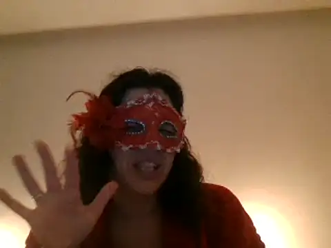 Snapshot of couple-tuga chatting on 11.23.25 couple-tuga online show from 11.23.25