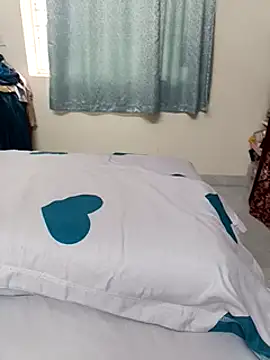 Snapshot of Tamil_Vishalini chatting on 12.30.24 Tamil Vishalini online show from 12.30.24