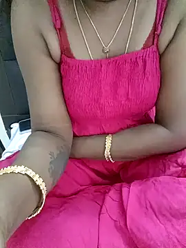 Snapshot of Tamil_Vishalini chatting on 02.06.25 Tamil Vishalini online show from 02.06.25