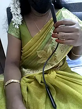 Snapshot of Tamil_Vishalini chatting on 02.08.25 Tamil Vishalini online show from 02.08.25