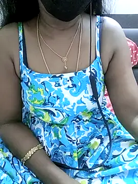 Snapshot of Tamil_Vishalini chatting on 02.12.25 Tamil Vishalini online show from 02.12.25