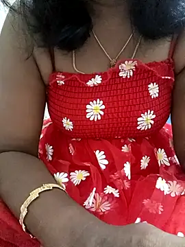 Snapshot of Tamil_Vishalini chatting on 09.21.25 Tamil Vishalini online show from 09.21.25