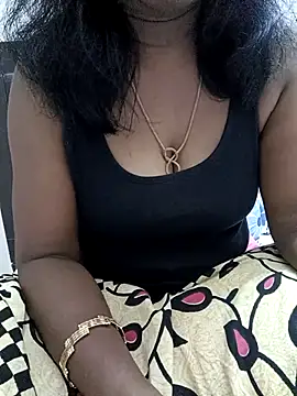 Snapshot of Tamil_Vishalini chatting on 11.16.25 Tamil Vishalini online show from 11.16.25