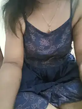 Snapshot of Tamil_Vishalini chatting on 05.24.26 Tamil Vishalini online show from 05.24.26
