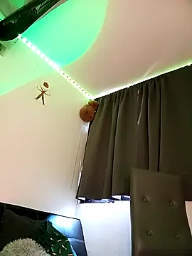 bronwgirl69 online show from 03.09.25