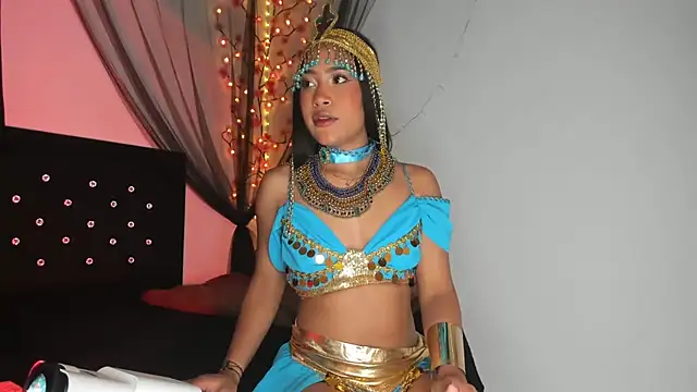 bronwgirl69 online show from 10.24.25