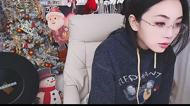 xiaotiantian-76 online show from 12.19.25