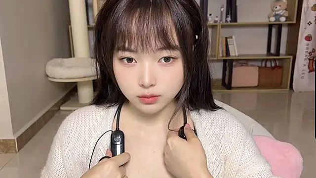 Chenjing0 online show from 10.09.25