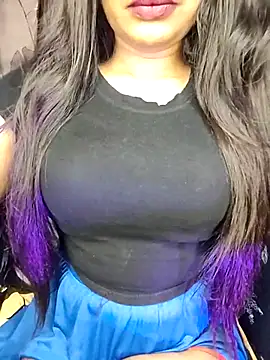 Snapshot of Hot__sallie chatting on 04.26.26 Hot sallie online show from 04.26.26