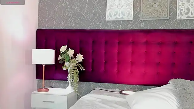 LiaCathaleya online show from 02.14.26