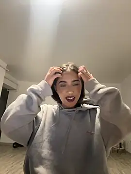 miaceleste online show from 09.17.25